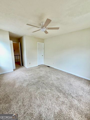 1174 Ridgecrest Lane SE, Smyrna, GA 30080