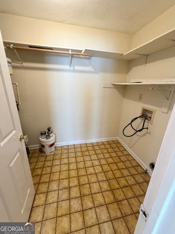1174 Ridgecrest Lane SE, Smyrna, GA 30080