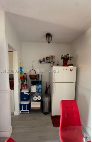 7155 NW 17th Ave 13, Miami, FL 33147