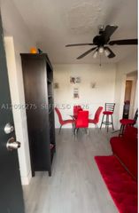 7155 NW 17th Ave 13, Miami, FL 33147
