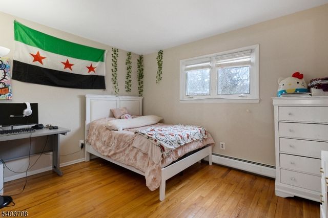 8 Curtis Dr, Lincoln Park Boro, NJ 07035