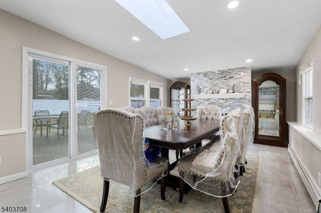 8 Curtis Dr, Lincoln Park Boro, NJ 07035