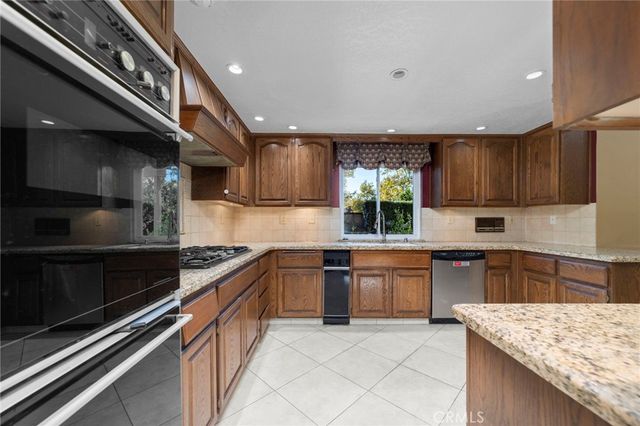 6107 Meadow Lark Drive, La Verne, CA 91750