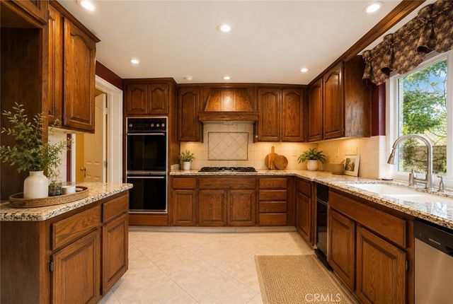 6107 Meadow Lark Drive, La Verne, CA 91750