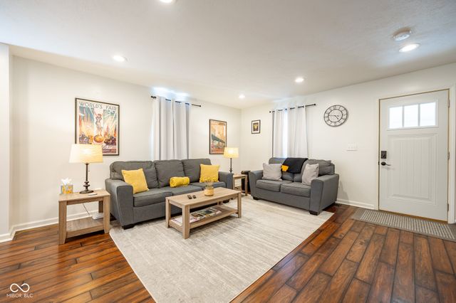 32 Beveridge Street, Greencastle, IN 46135