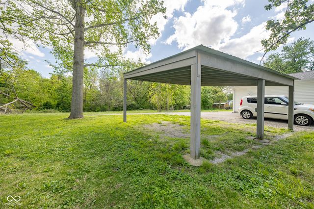 32 Beveridge Street, Greencastle, IN 46135
