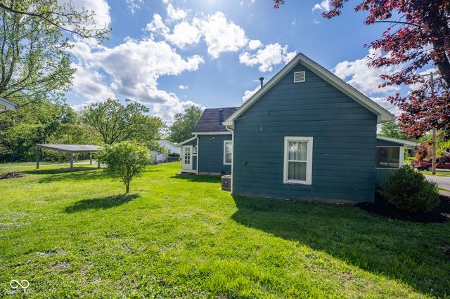 32 Beveridge Street, Greencastle, IN 46135