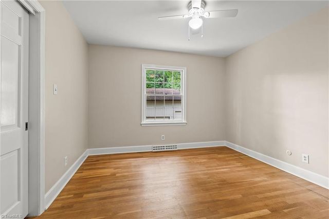 332 Grandview Drive, Winston-salem, NC 27104