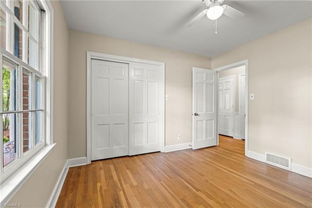 332 Grandview Drive, Winston-salem, NC 27104