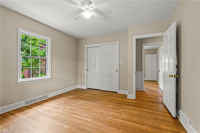 332 Grandview Drive, Winston-salem, NC 27104