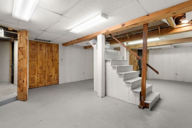 132 Dale St, Waltham, MA 02451