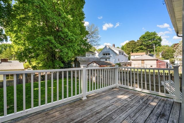 132 Dale St, Waltham, MA 02451
