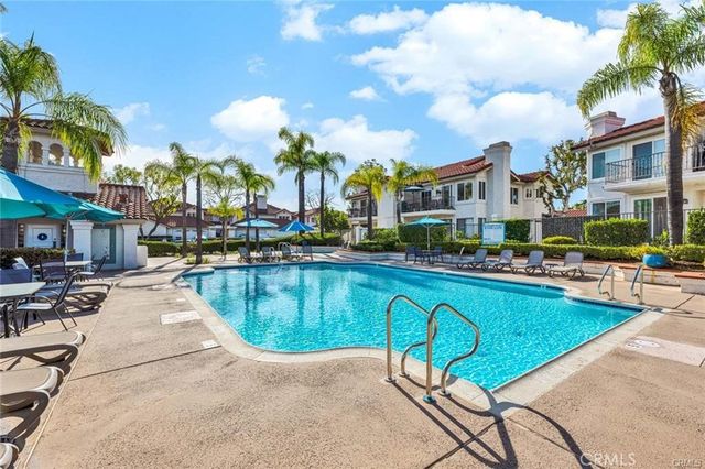 25 Palmera, Rancho Santa Margarita, CA 92688