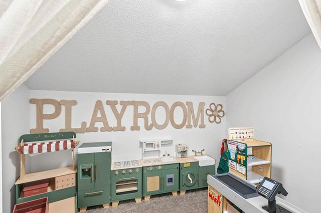 1719 E Pinion, Derby, KS 67037