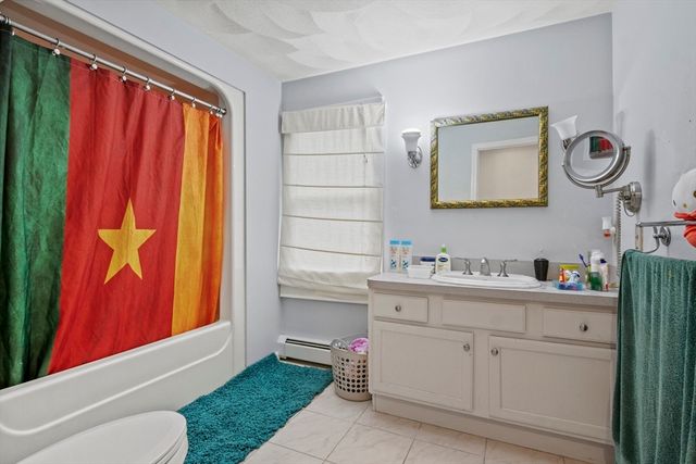 18 Central St, Woburn, MA 01801