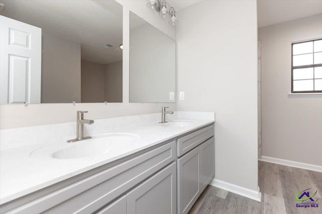 1027 Kathryn Ryals Road, Warner Robins, GA 31088