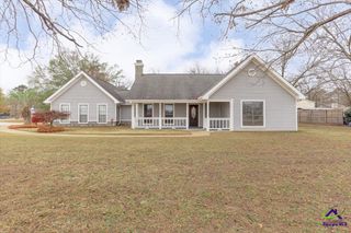 1027 Kathryn Ryals Road, Warner Robins, GA 31088