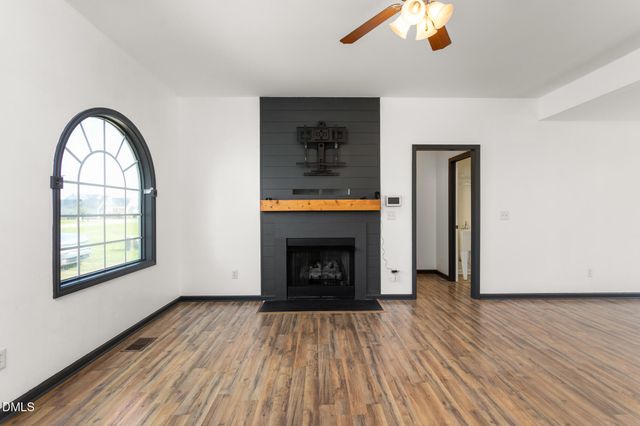6814 Mcpherson Clay Road, Liberty, NC 27298