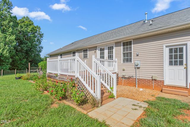 6814 Mcpherson Clay Road, Liberty, NC 27298