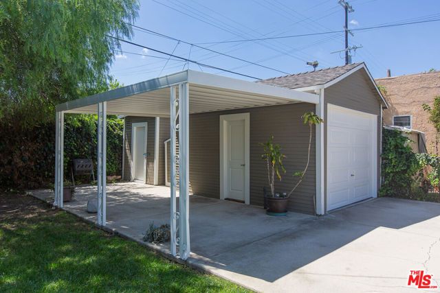 1844 W 39th Place, Los Angeles, CA 90062
