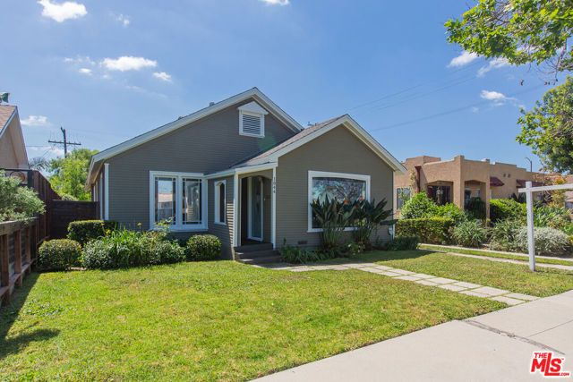 1844 W 39th Place, Los Angeles, CA 90062