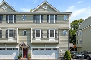 110 Smith Street 3, Lowell, MA 01851