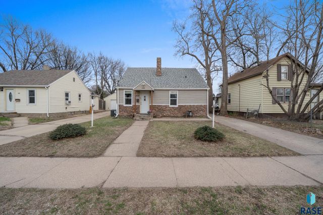 516 S Willow Ave Avenue, Sioux Falls, SD 57104