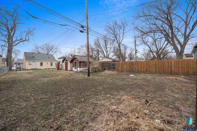 516 S Willow Ave Avenue, Sioux Falls, SD 57104