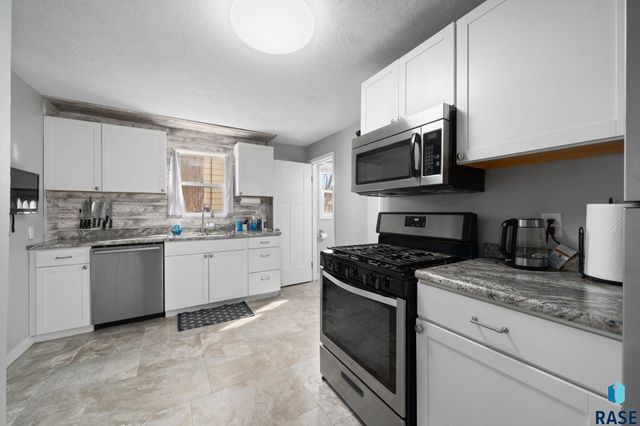 516 S Willow Ave Avenue, Sioux Falls, SD 57104