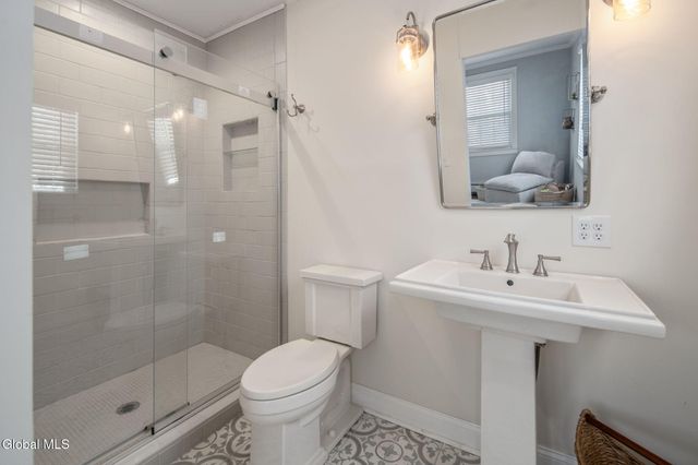 274 Osborne Road, Colonie, NY 12211