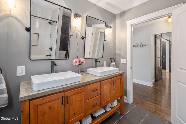 274 Osborne Road, Colonie, NY 12211