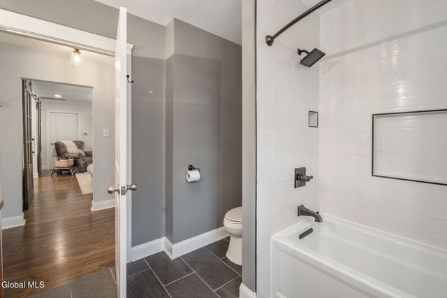 274 Osborne Road, Colonie, NY 12211