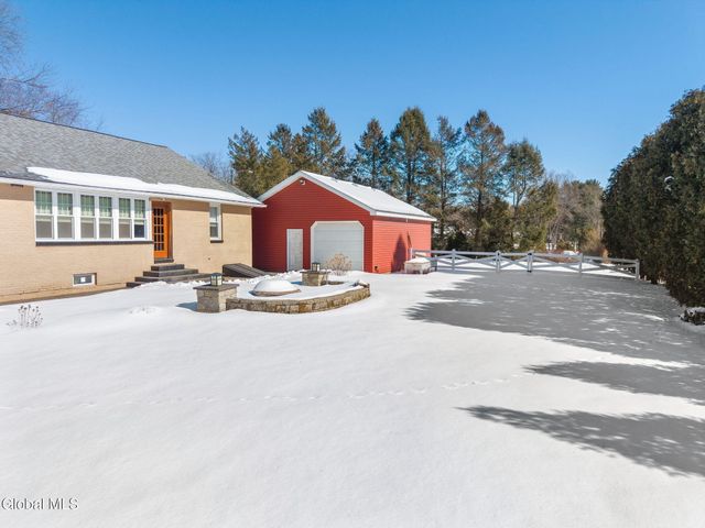 274 Osborne Road, Colonie, NY 12211