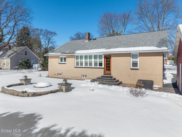 274 Osborne Road, Colonie, NY 12211