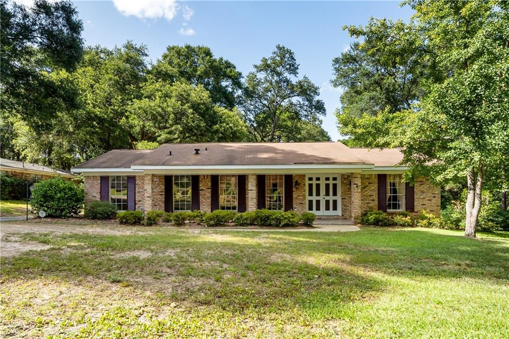 5406 Yucca Drive, Mobile, AL 36693 — exterior