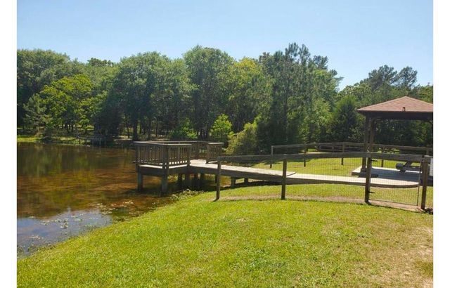 26663 Mockingbird Lane, Hempstead, TX 77445