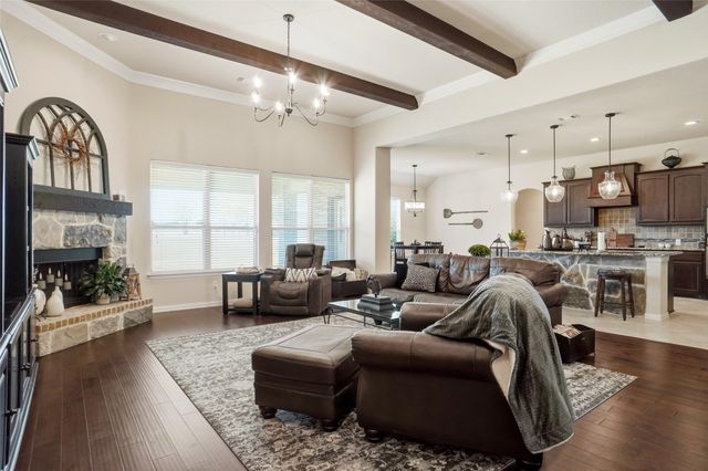 106 High Ridge Court, Decatur, TX 76234