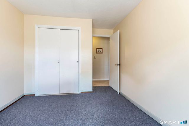 140 Elizabeth Drive, Manchester, CT 06042