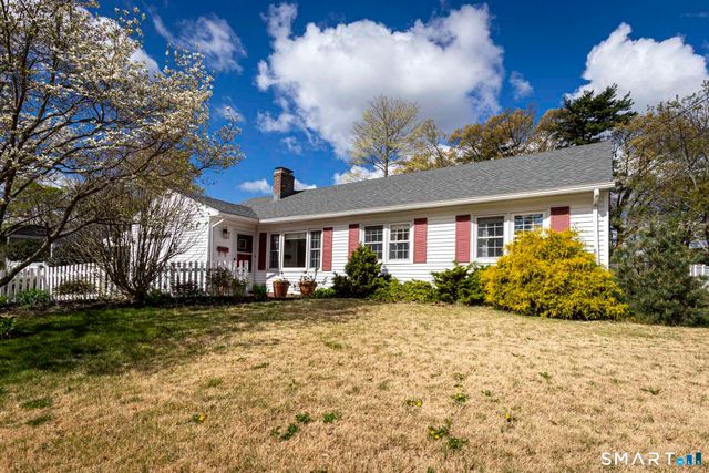 140 Elizabeth Drive, Manchester, CT 06042