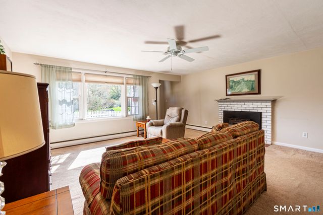 140 Elizabeth Drive, Manchester, CT 06042