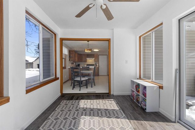 716 ELIZABETH COURT, Menasha, WI 54952