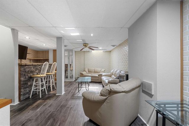 716 ELIZABETH COURT, Menasha, WI 54952