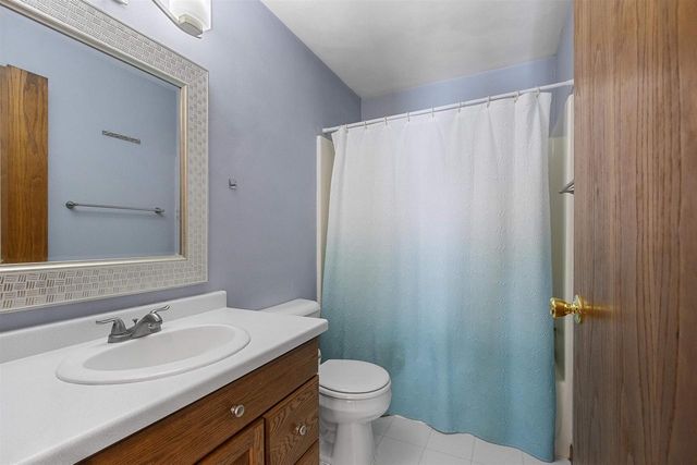 716 ELIZABETH COURT, Menasha, WI 54952