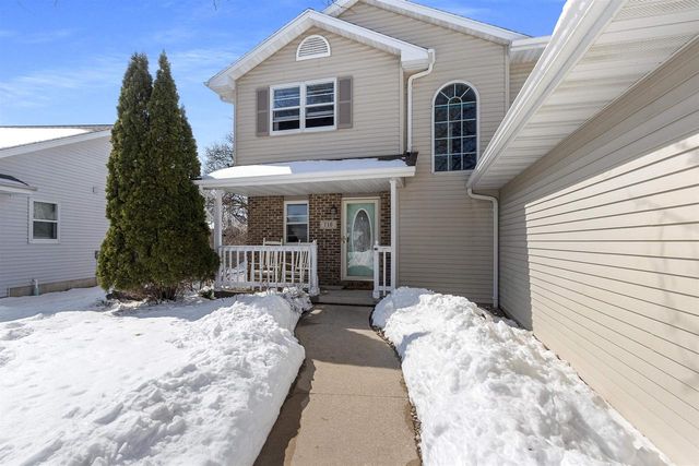 716 ELIZABETH COURT, Menasha, WI 54952