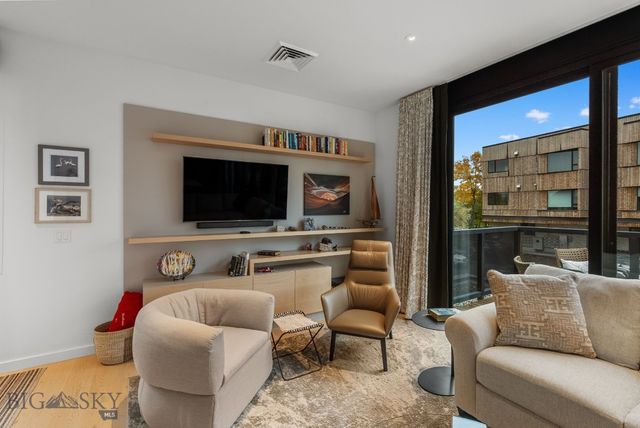 620 E Cottonwood 203, Bozeman, MT 59715