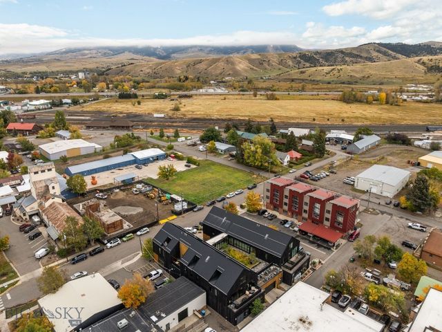 620 E Cottonwood 203, Bozeman, MT 59715