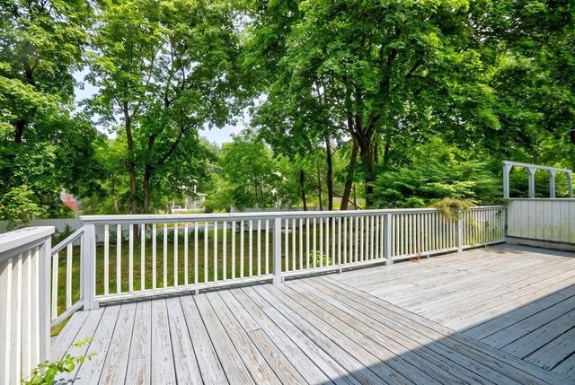 73 Wareham St, Middleboro, MA 02346