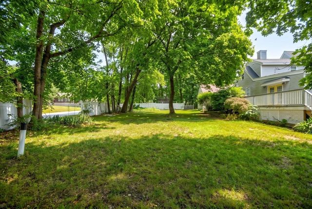 73 Wareham St, Middleboro, MA 02346