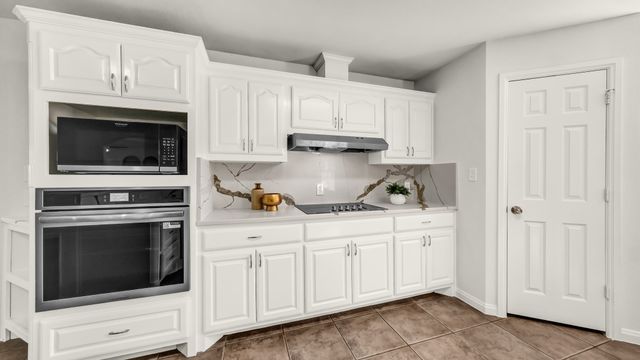 1735 Woodridge Court, Aledo, TX 76008