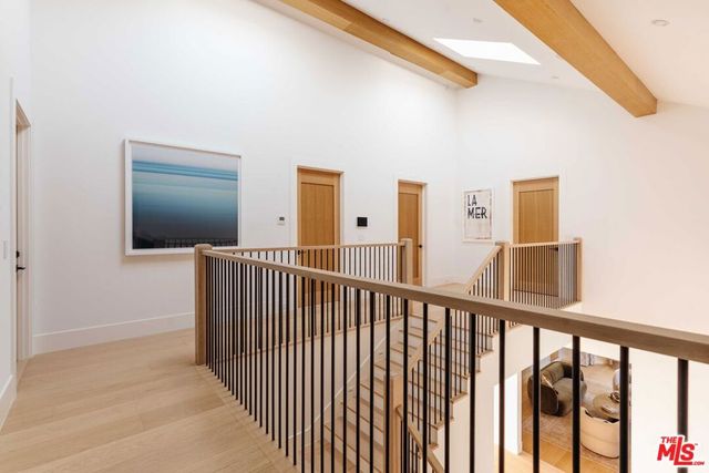 17609 Camino De Yatasto, Pacific Palisades, CA 90272